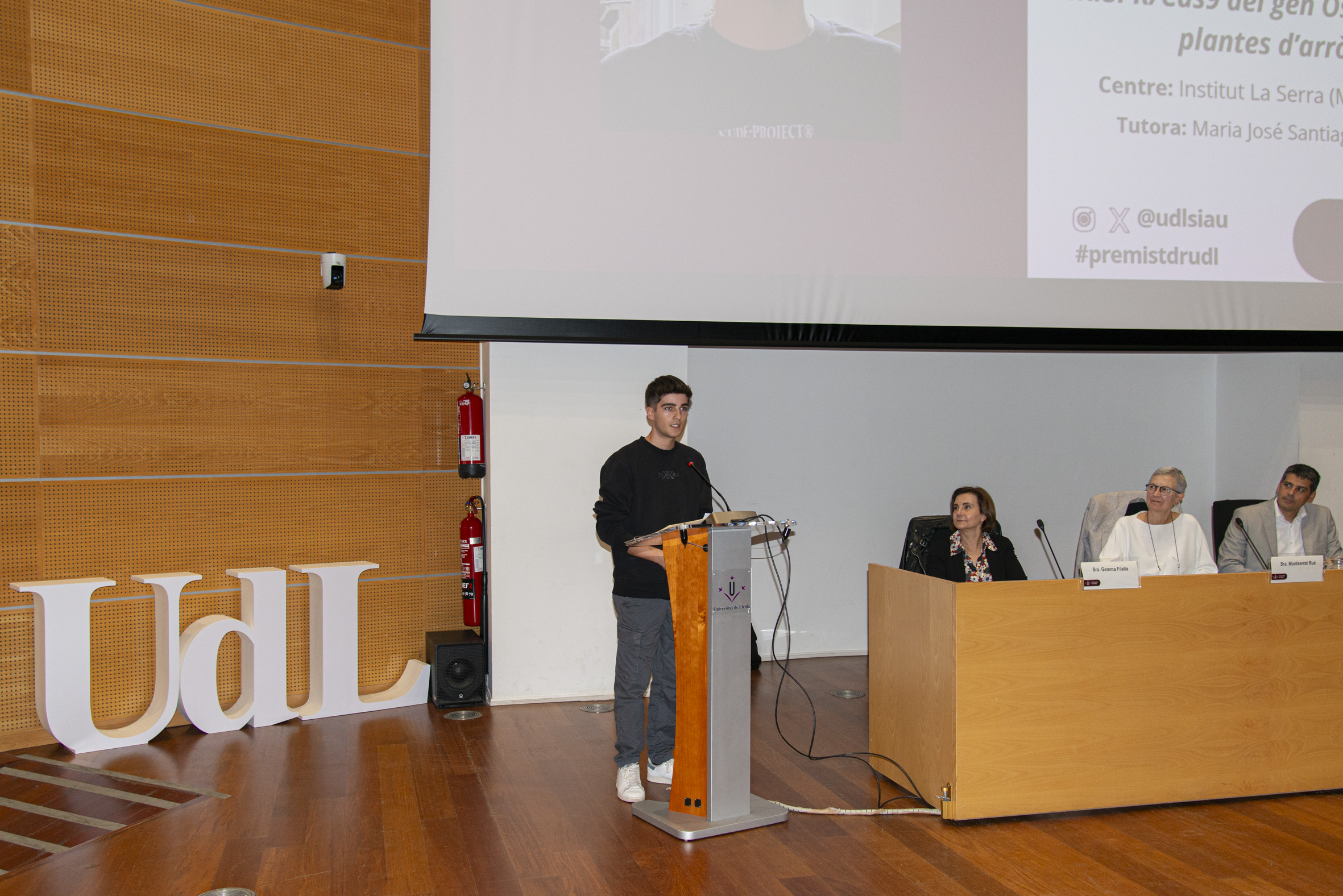 xxii-edici-dels-premis-als-treballs-de-recerca-realitzats-per-estudiants-de-batxillerat_54947803553_o