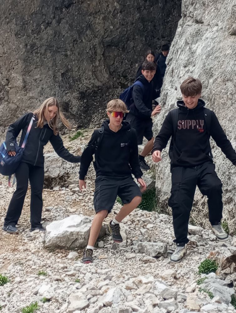 Còpia de 1718234808412