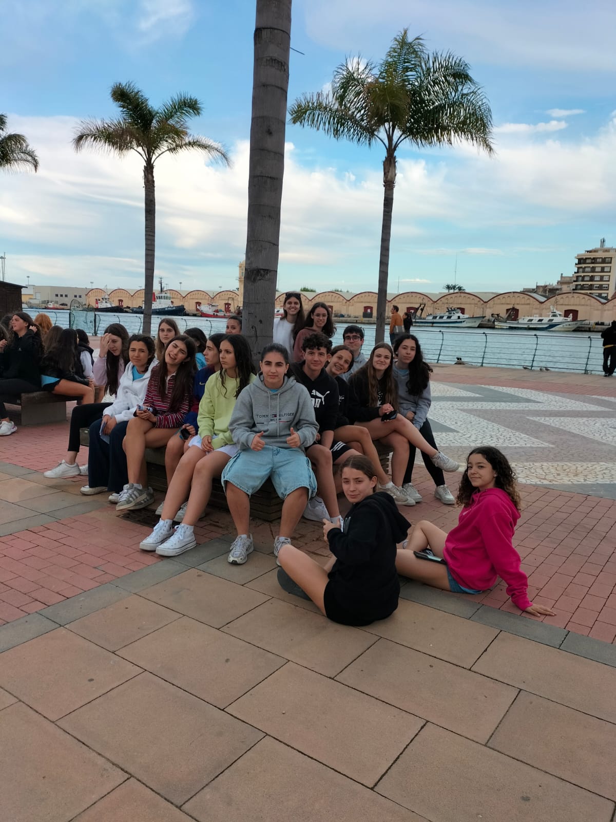 WhatsApp Image 2025-05-07 at 19.54.28