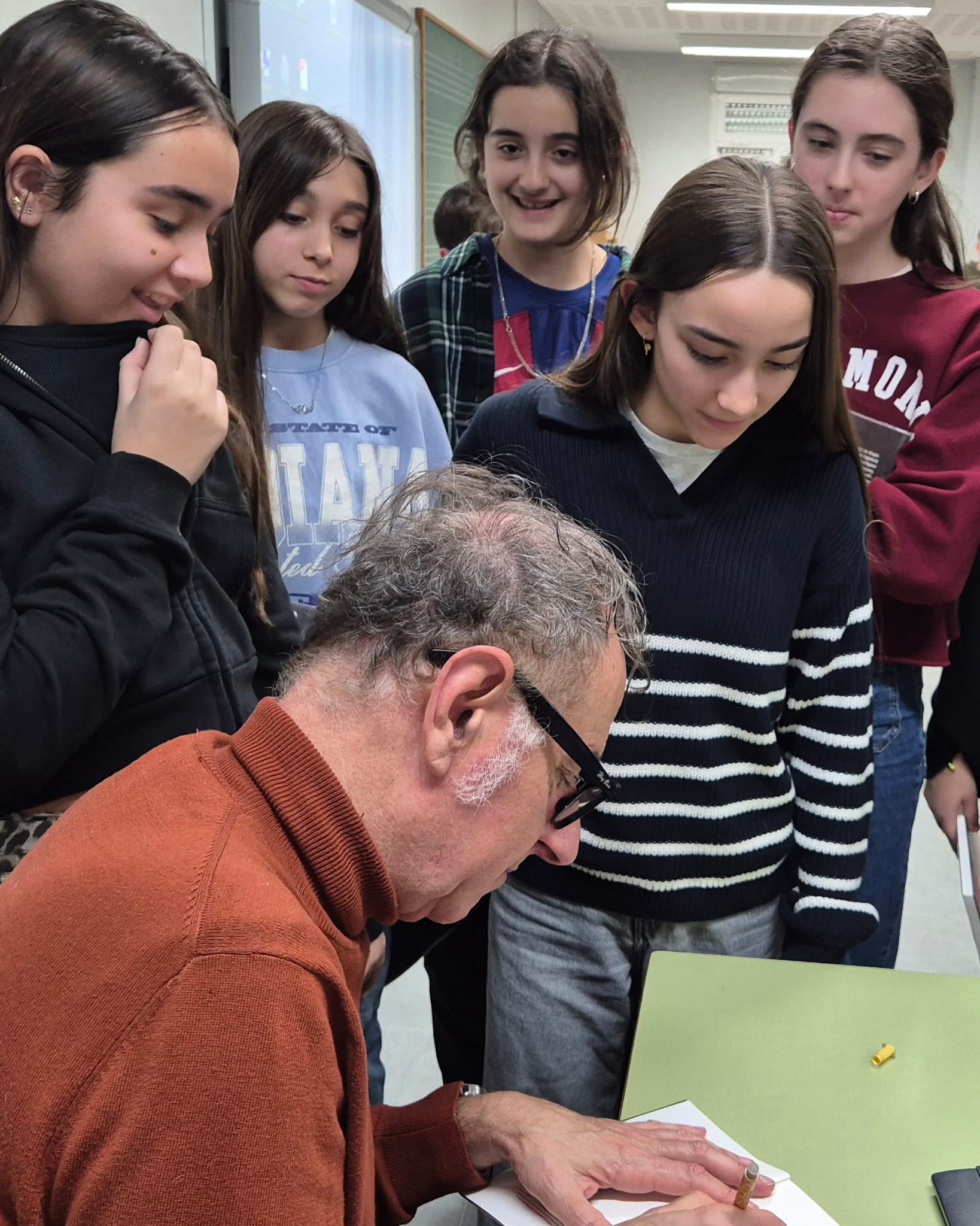 WhatsApp Image 2025-01-08 at 17.10.40