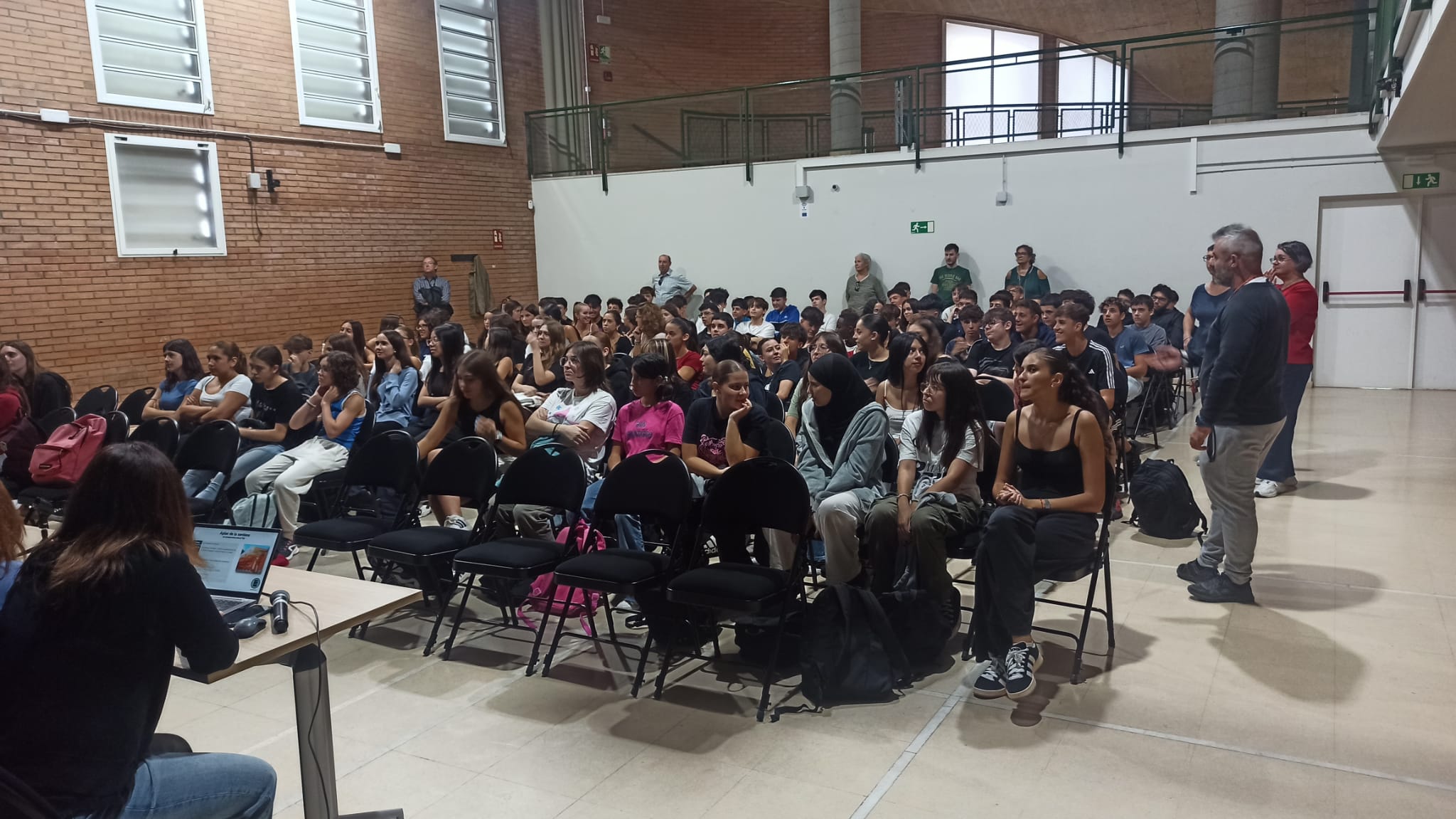 WhatsApp Image 2024-10-17 at 09.29.36