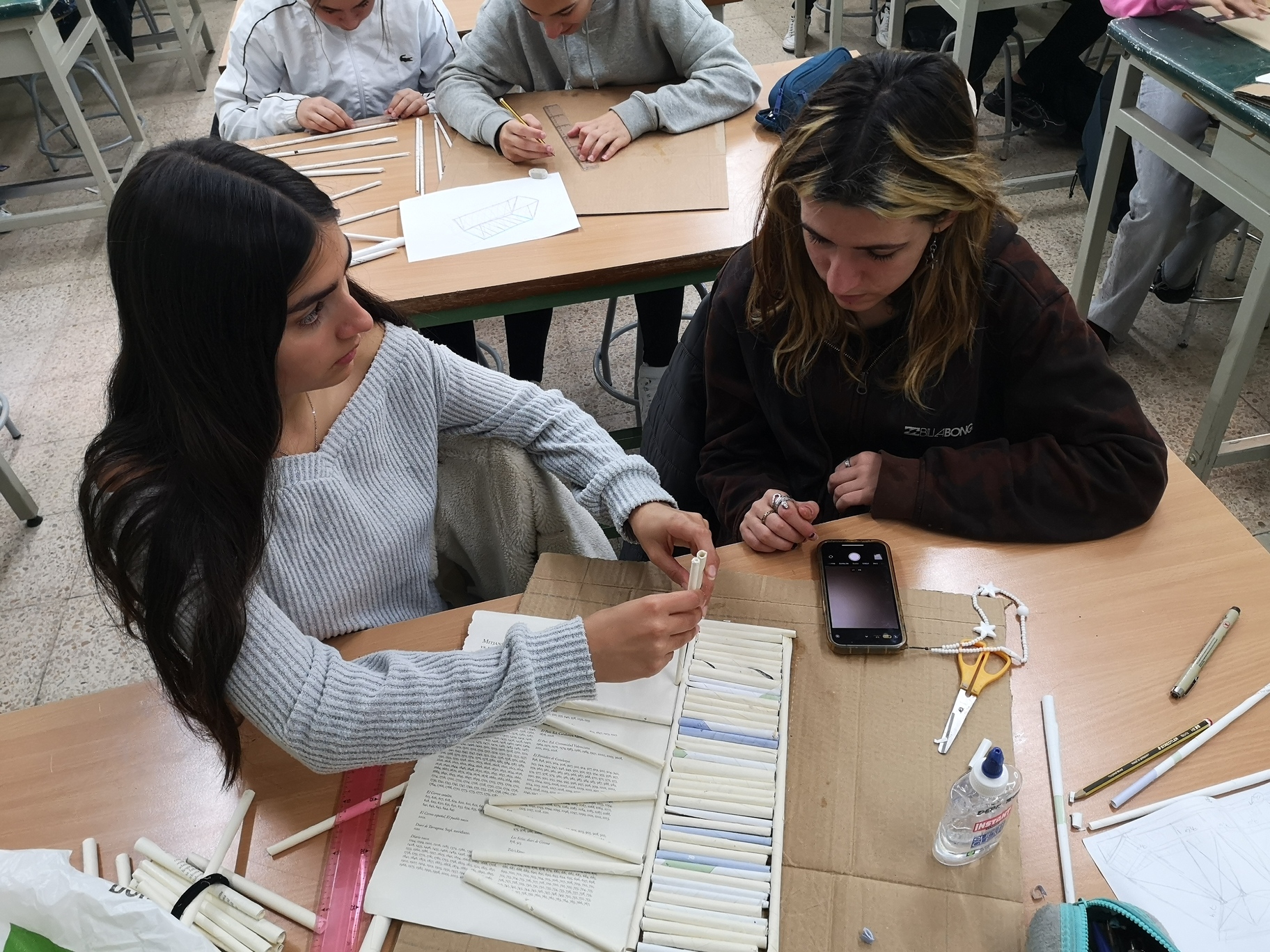 4 Enganxar estructura 1 (1)