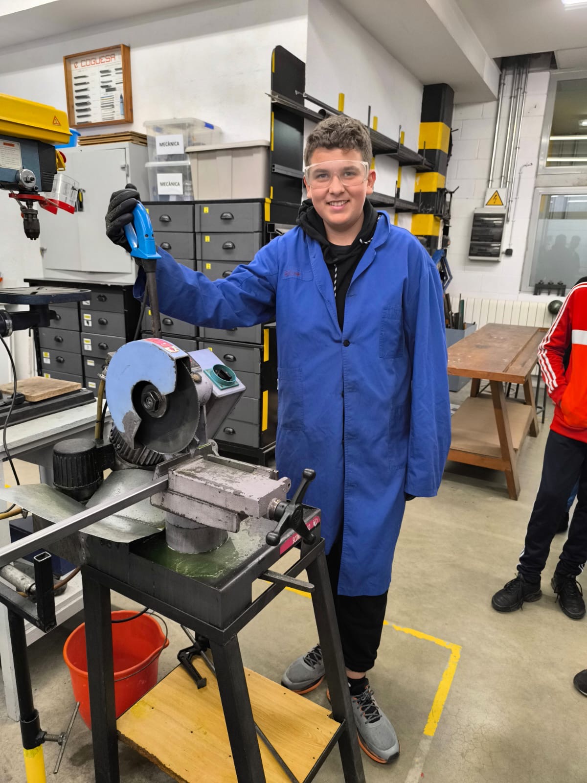 99c74f90-4eb6-48ab-9785-326d40e1b961