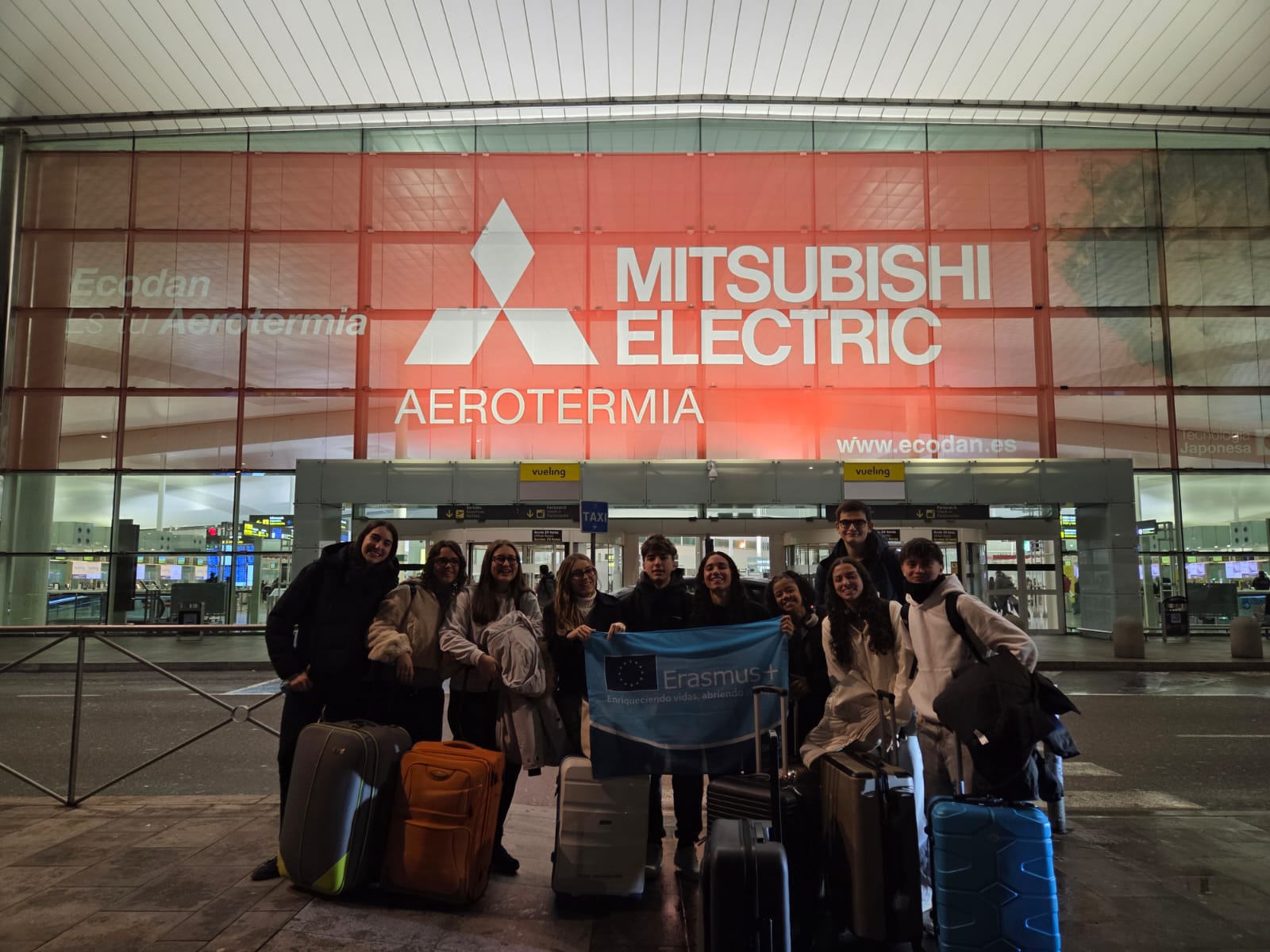 PHOTO-2026-01-19-21-30-37