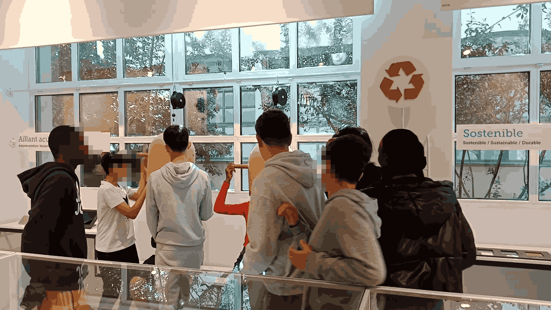 vlcsnap-2024-05-03-08h12m14s111_11zon