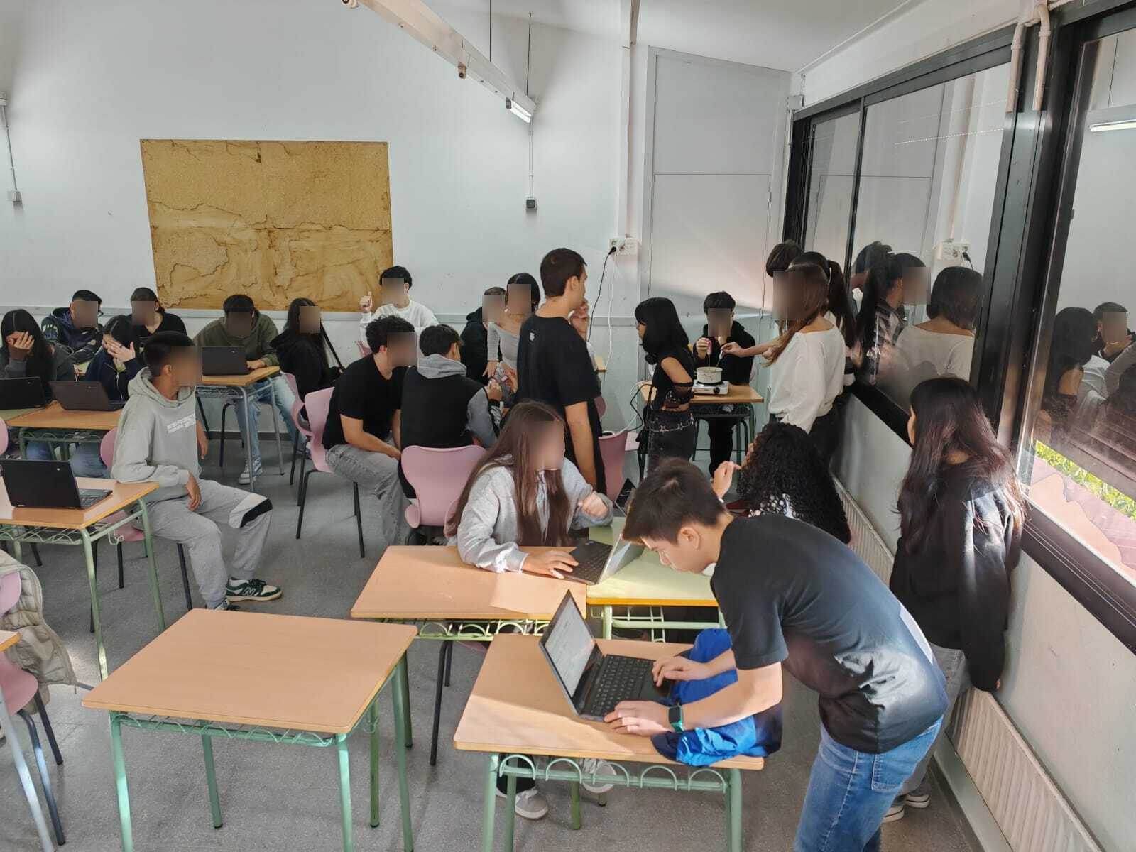 WhatsApp Image 2025-10-28 at 18.38.32