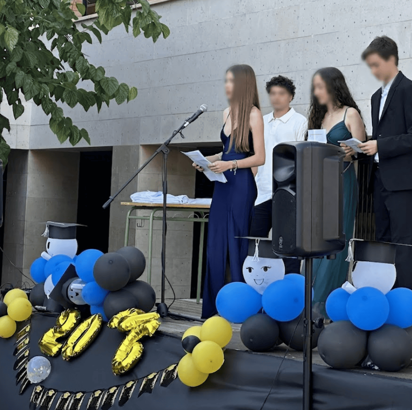 Grad.12