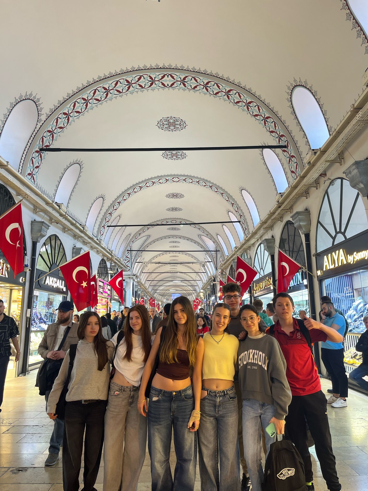 WhatsApp Image 2025-04-25 at 21.57.55