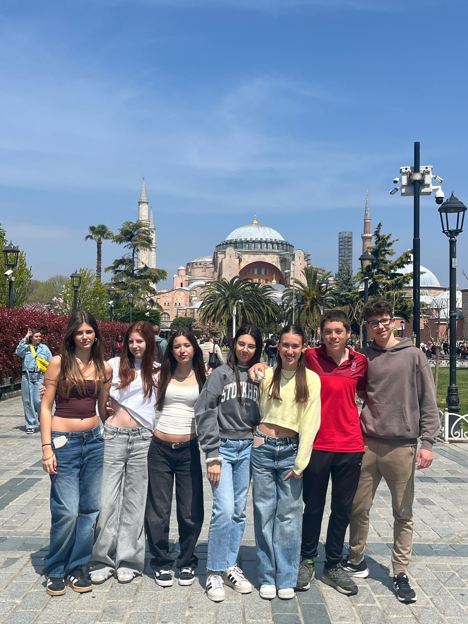 WhatsApp Image 2025-04-25 at 21.58.43