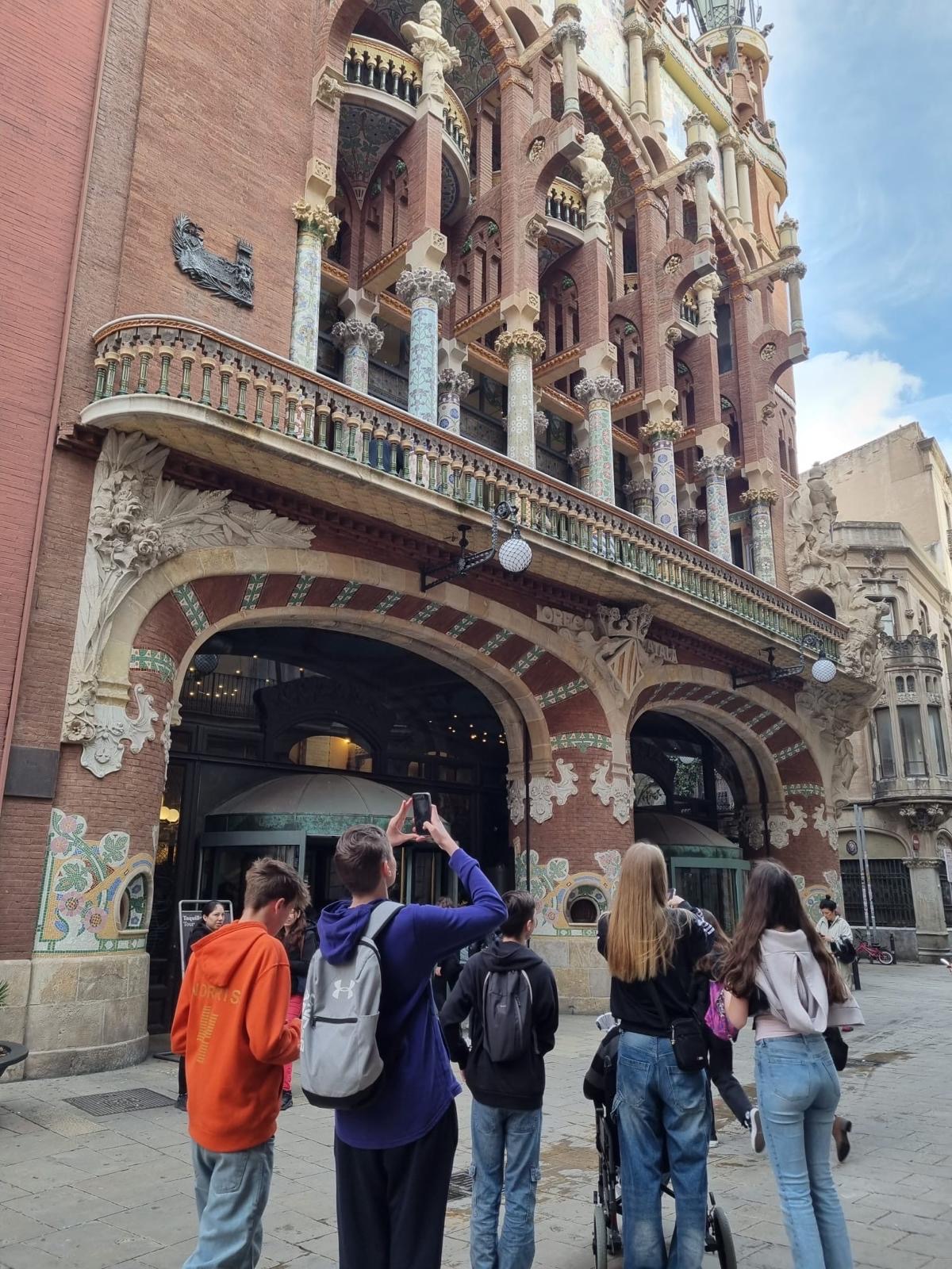 cd8ede70-5697-48e7-8852-1a40bc720f8e