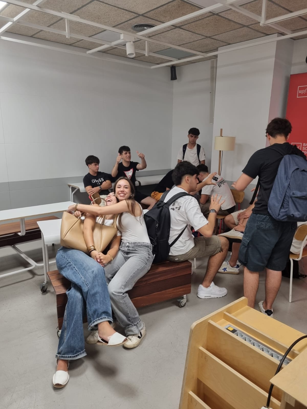 14ccb6ff-baea-45f3-b330-6f6d59026fe1