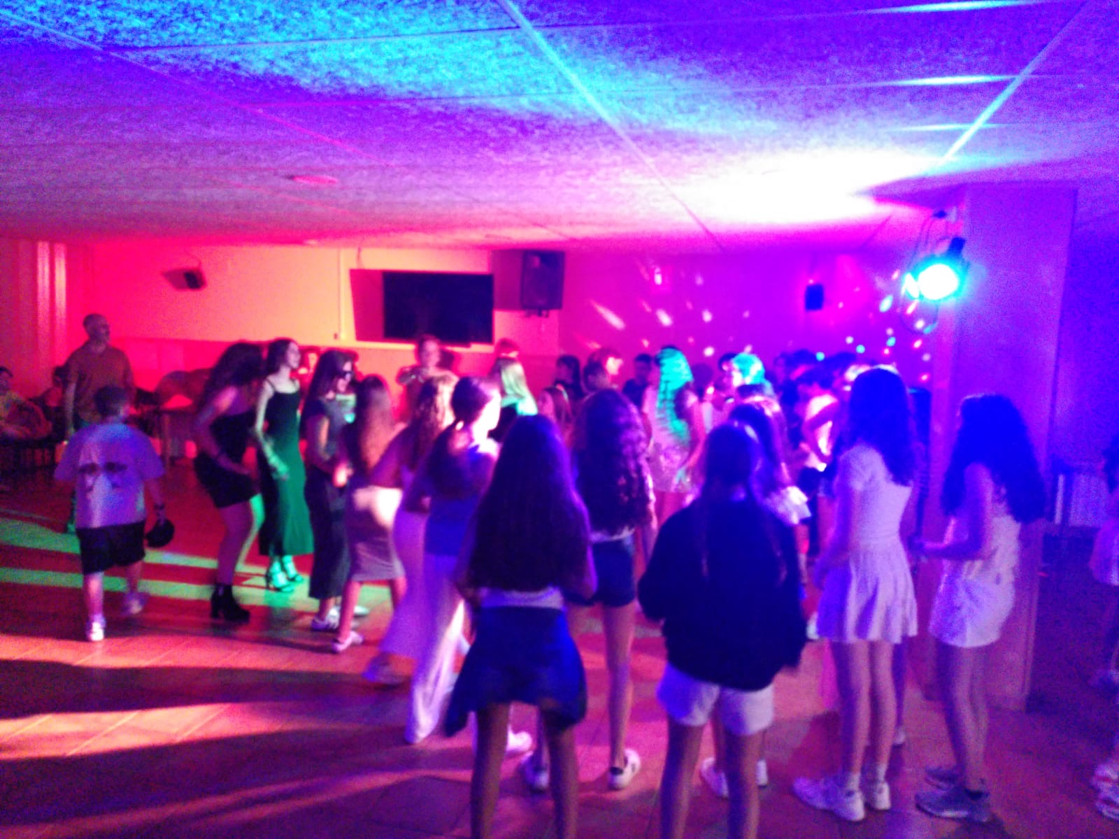 3cd8172d-76c3-463d-b7af-66fc02af49db