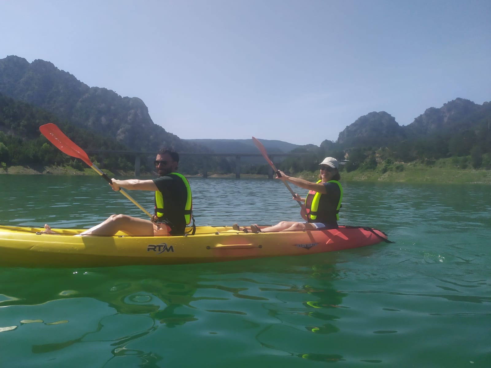 4d11c042-ebdd-4049-8545-d7283b219244