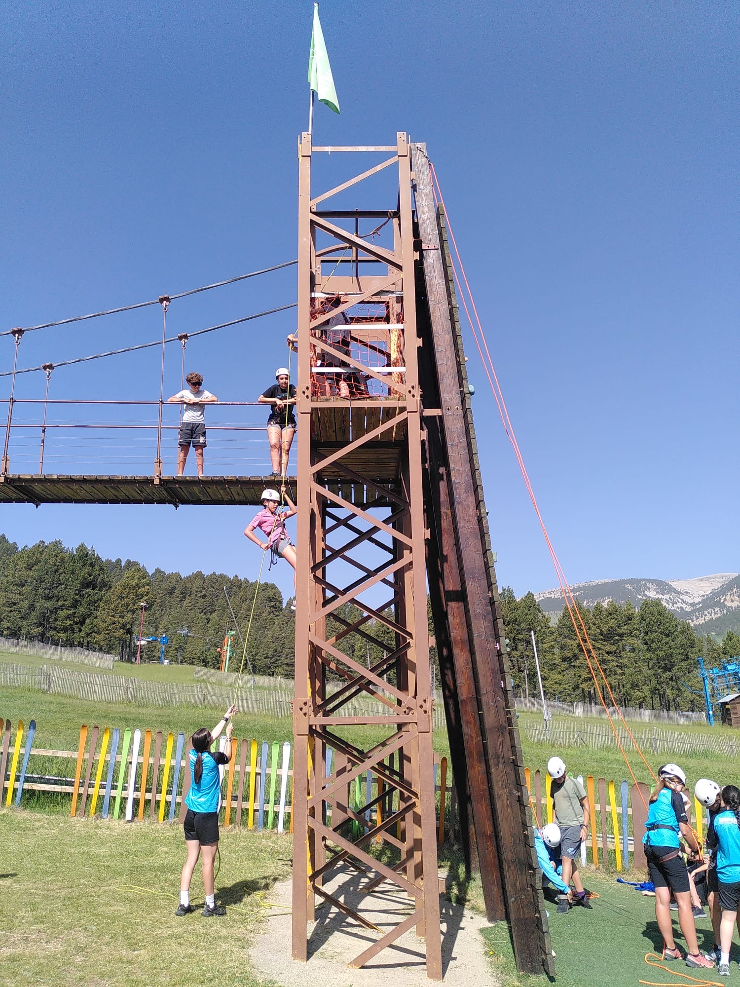 4f827975-0050-4181-a024-d335182c6c84