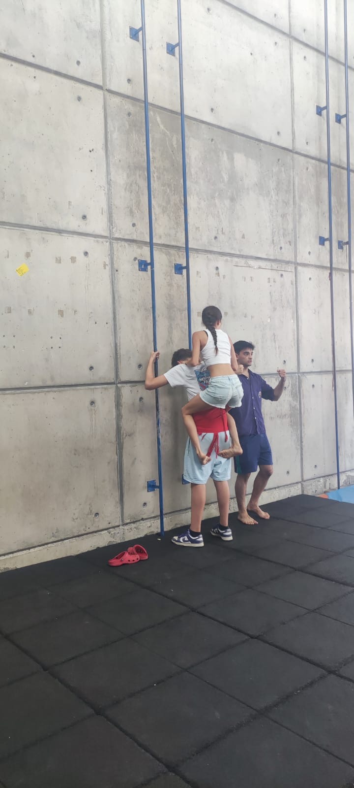 adc2782c-2dfa-474b-8280-2f1418cb20d2