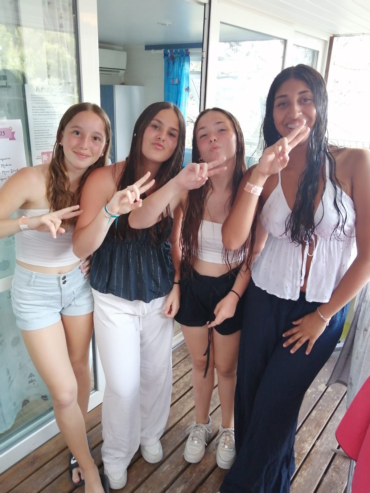 e1fd7693-170c-4a50-b525-1acef9cd7035