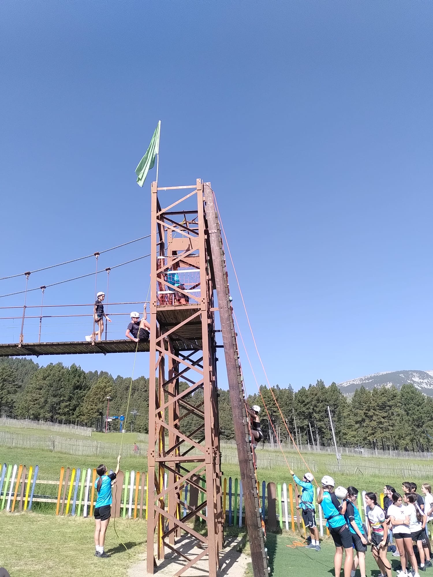 e2e8f389-ddfc-4d9d-ab50-8c455198d40c