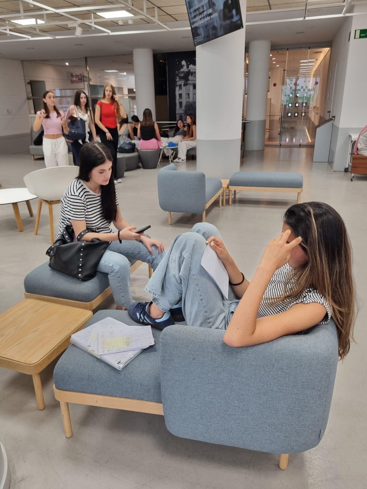 eae47e53-739b-4605-b9d9-1c818a96ba04