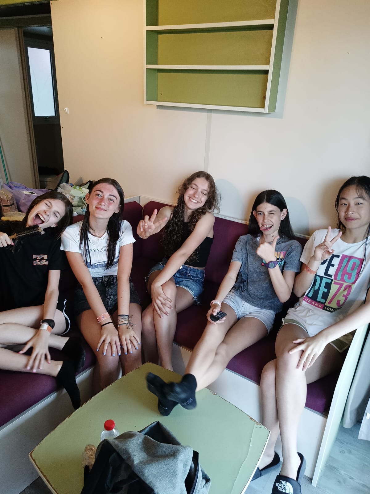 fbbda672-3d93-49dc-9d33-c0d20f3ac60c