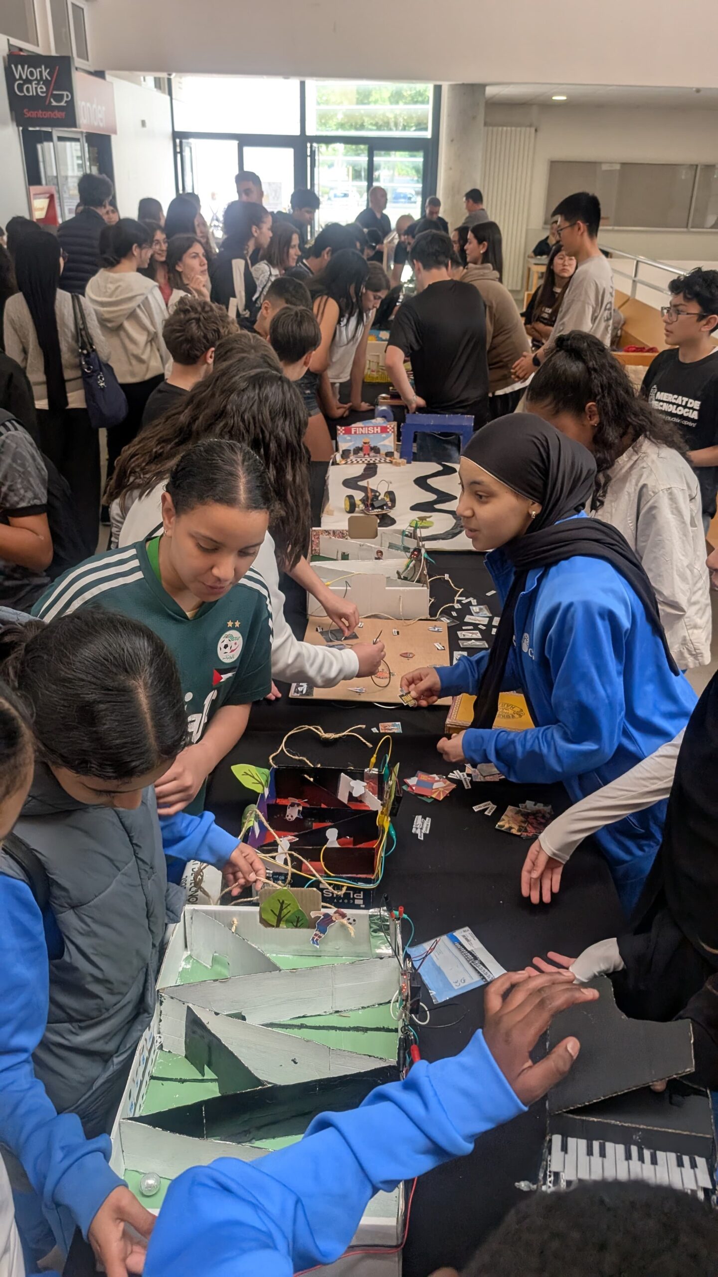 WhatsApp Image 2025-05-16 at 09.52.15(1)