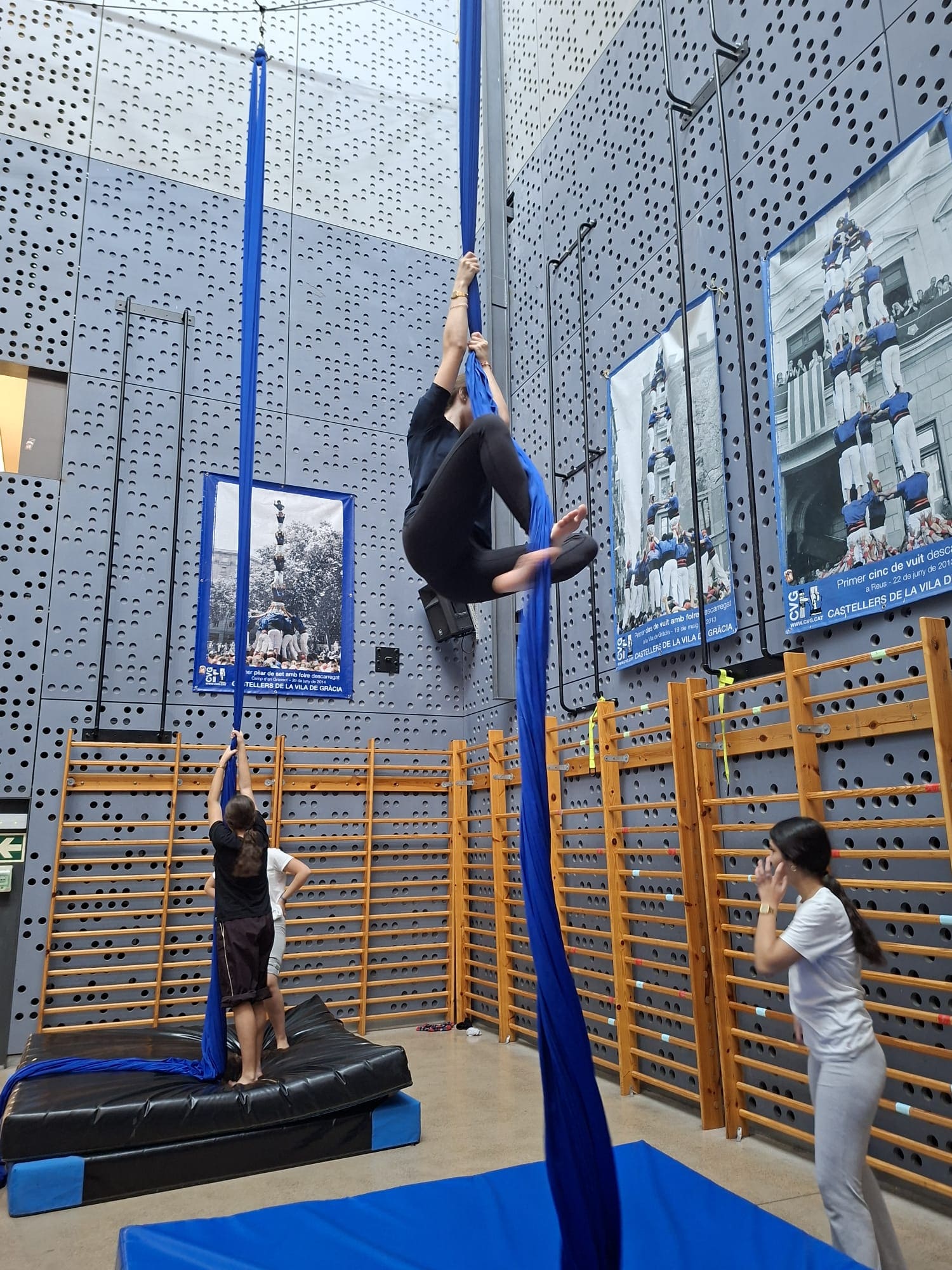 WhatsApp Image 2025-12-12 at 14.21.07