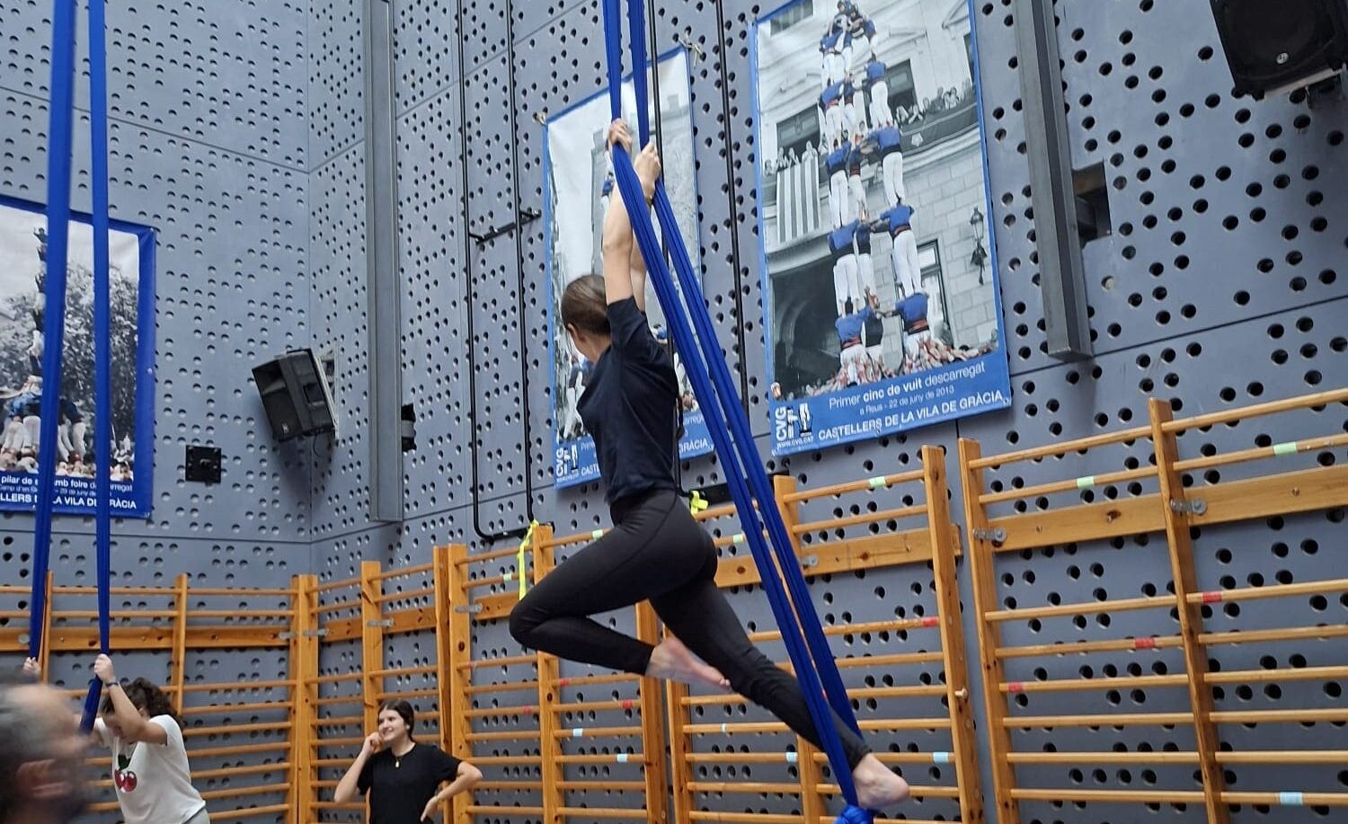 WhatsApp Image 2025-12-12 at 14.21.08 (2)