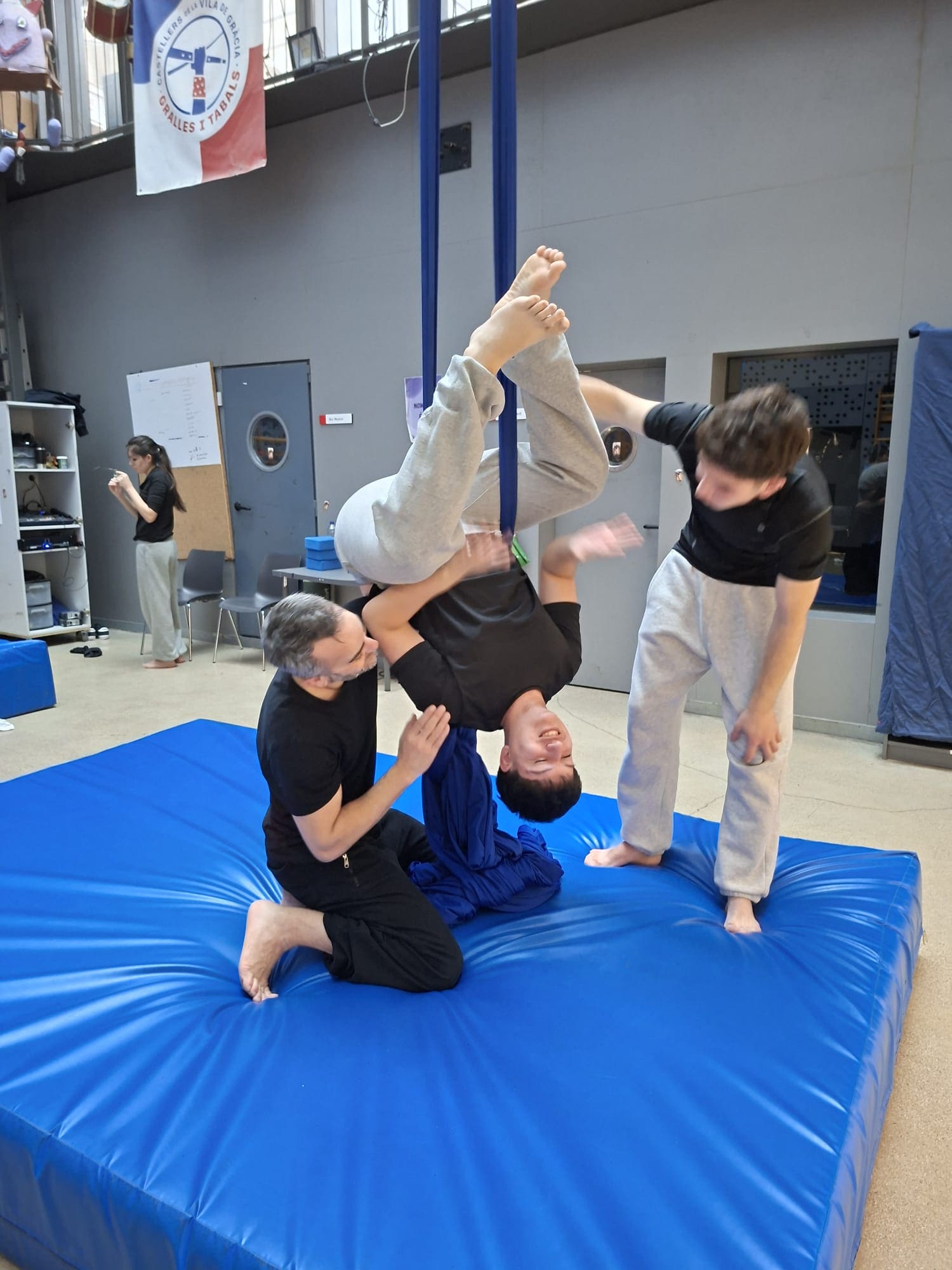 WhatsApp Image 2025-12-12 at 14.21.10 (1)