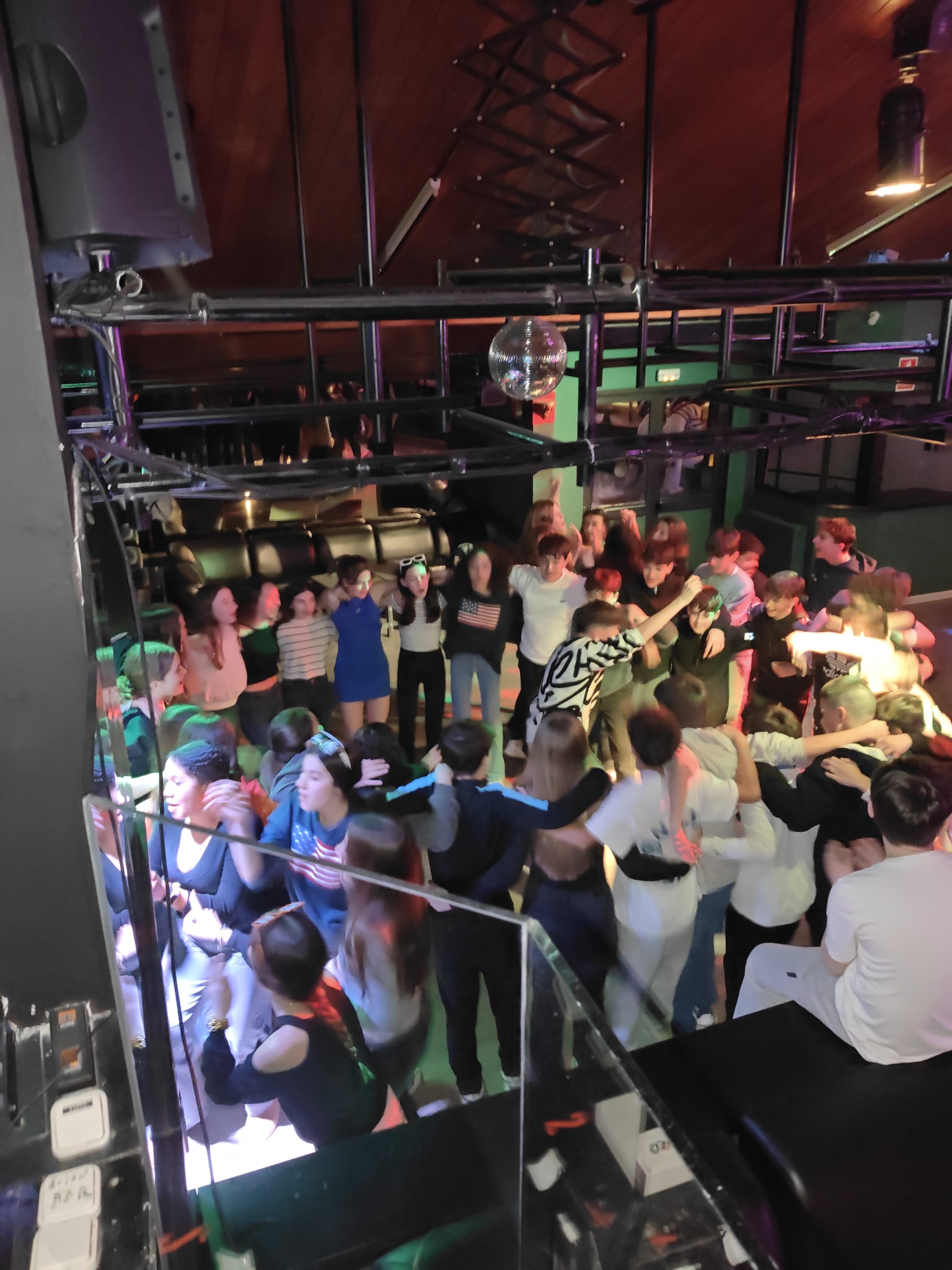 WhatsApp Image 2025-02-17 at 17.54.27