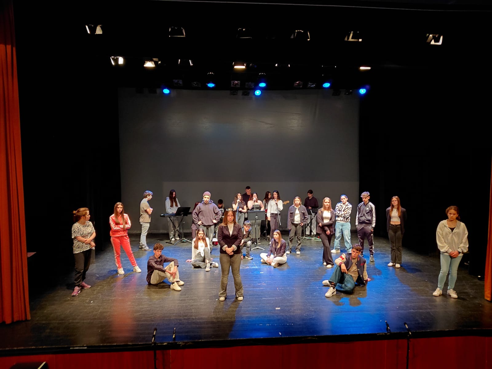 WhatsApp Image 2025-05-07 at 14.01.42