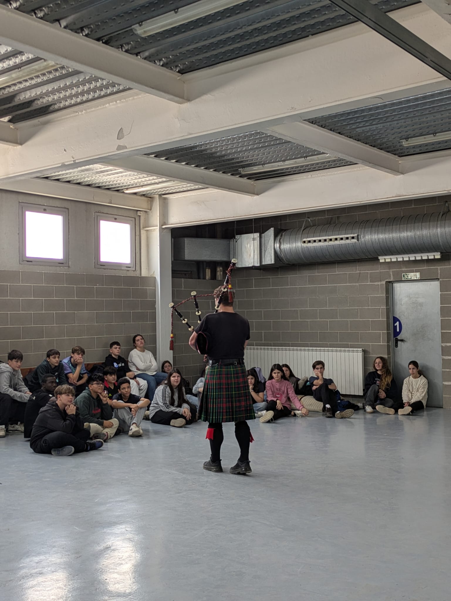 WhatsApp Image 2026-01-02 at 23.04.13 (1)