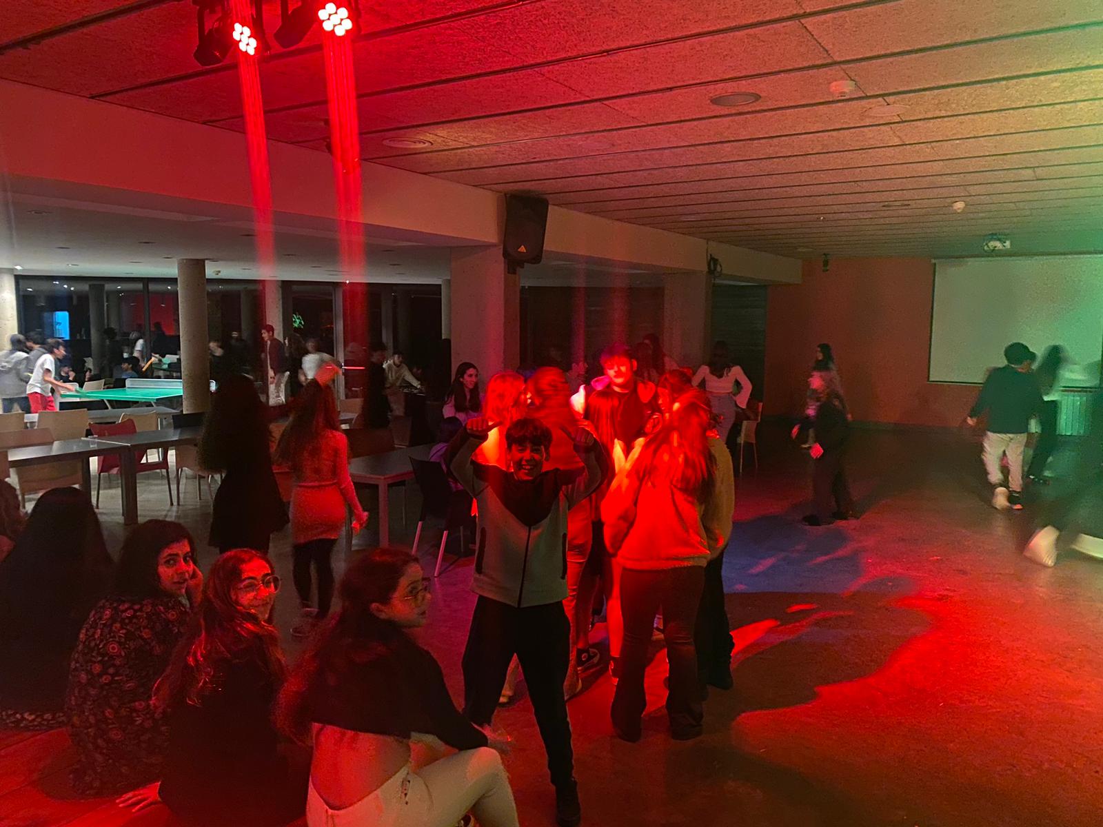 WhatsApp Image 2024-12-13 at 08.06.34 (1)