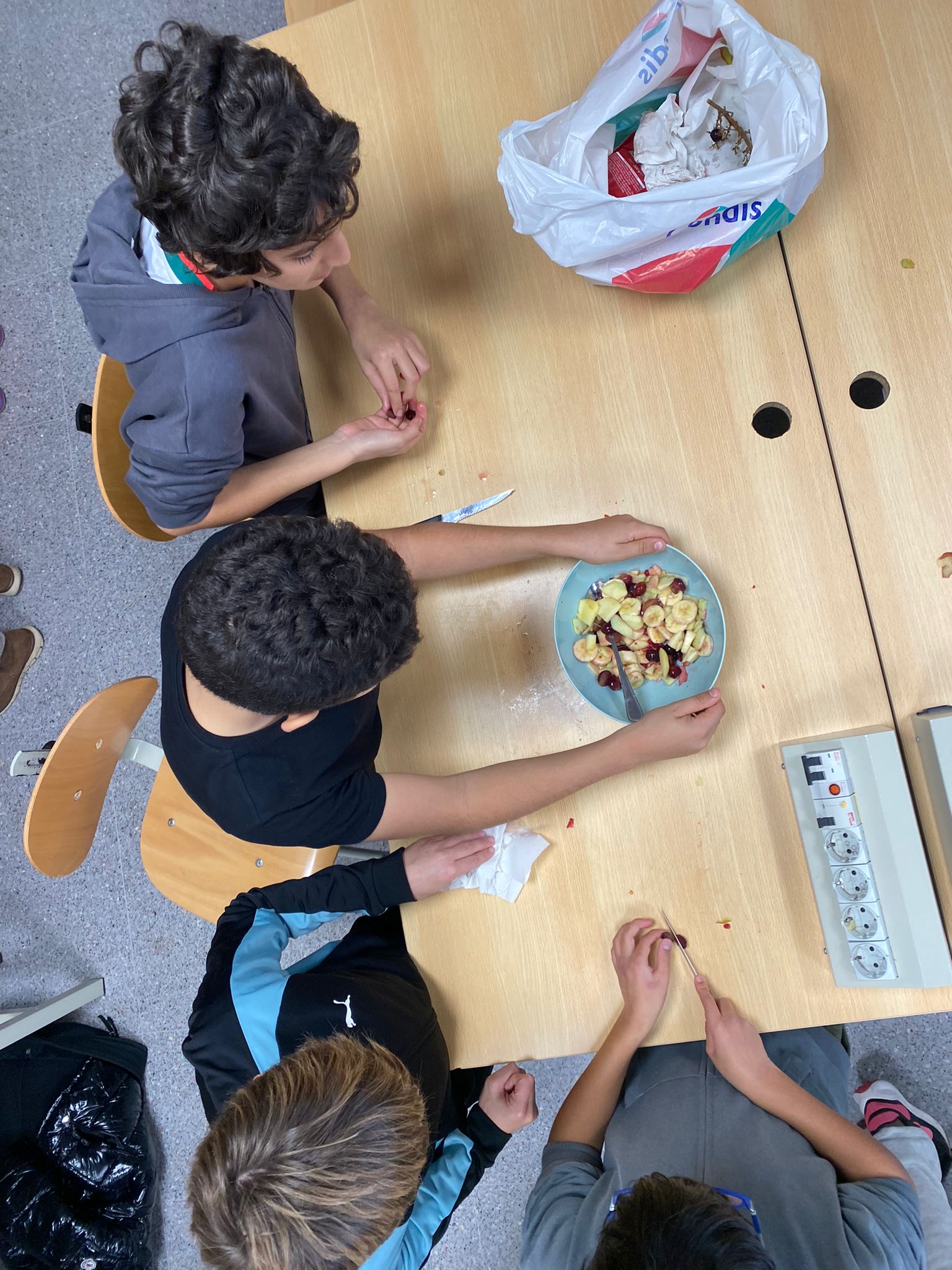 WhatsApp Image 2024-12-18 at 13.35.12 (6)