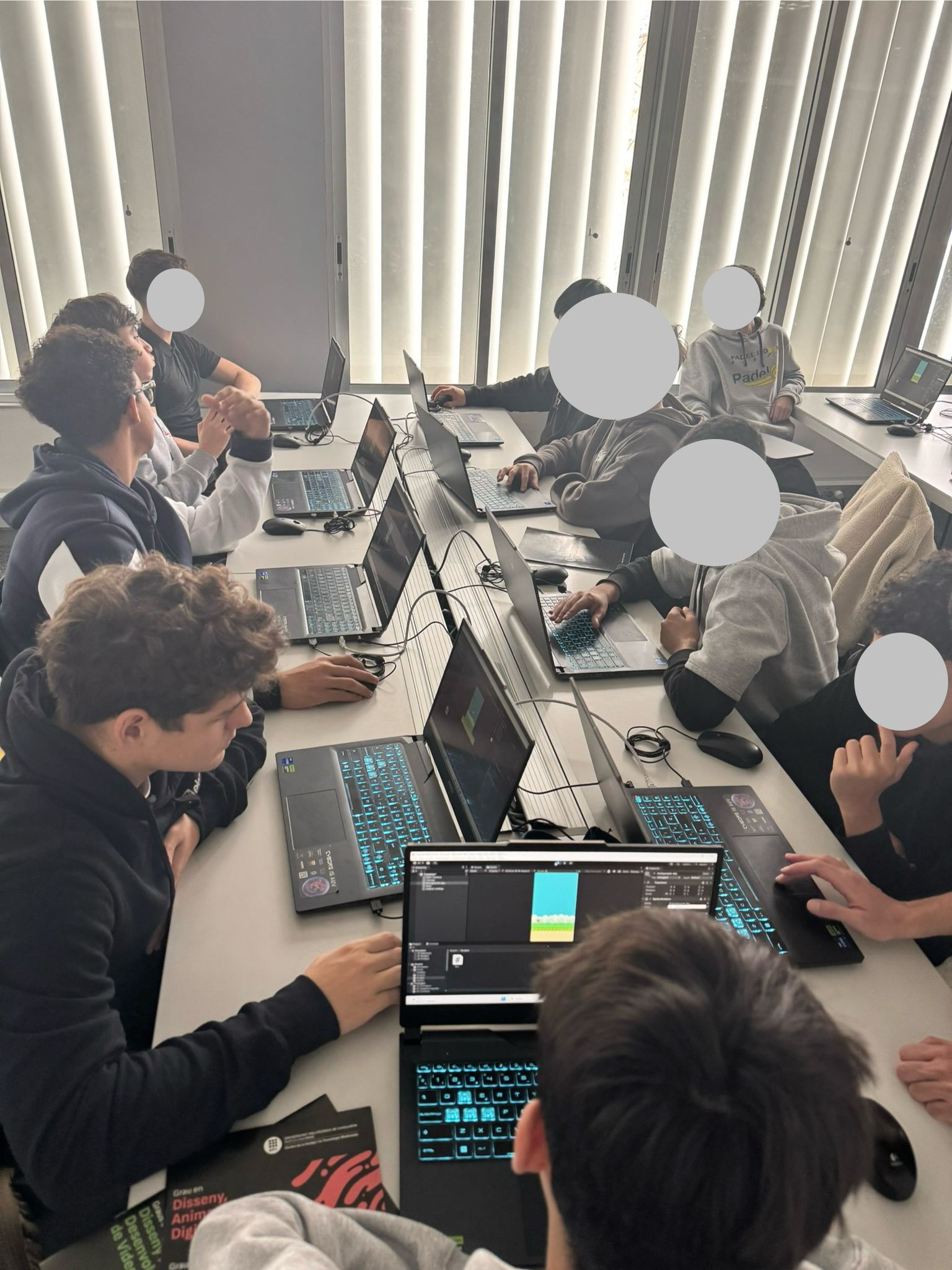 WhatsApp Image 2025-02-20 at 10.03.35