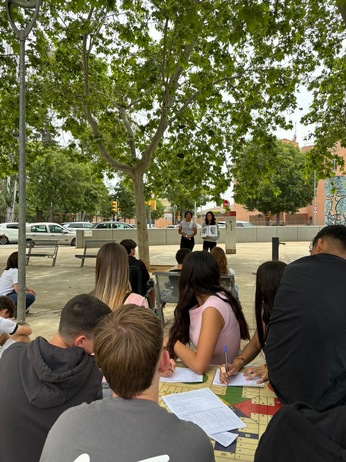 824b4051-b96f-4515-8528-a8fe35852352