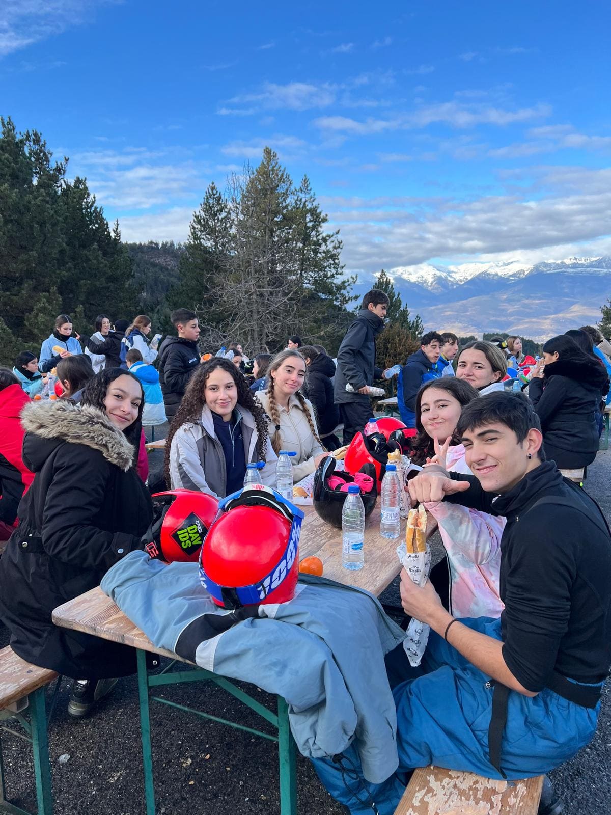 PHOTO-2025-12-17-19-33-30 (1)