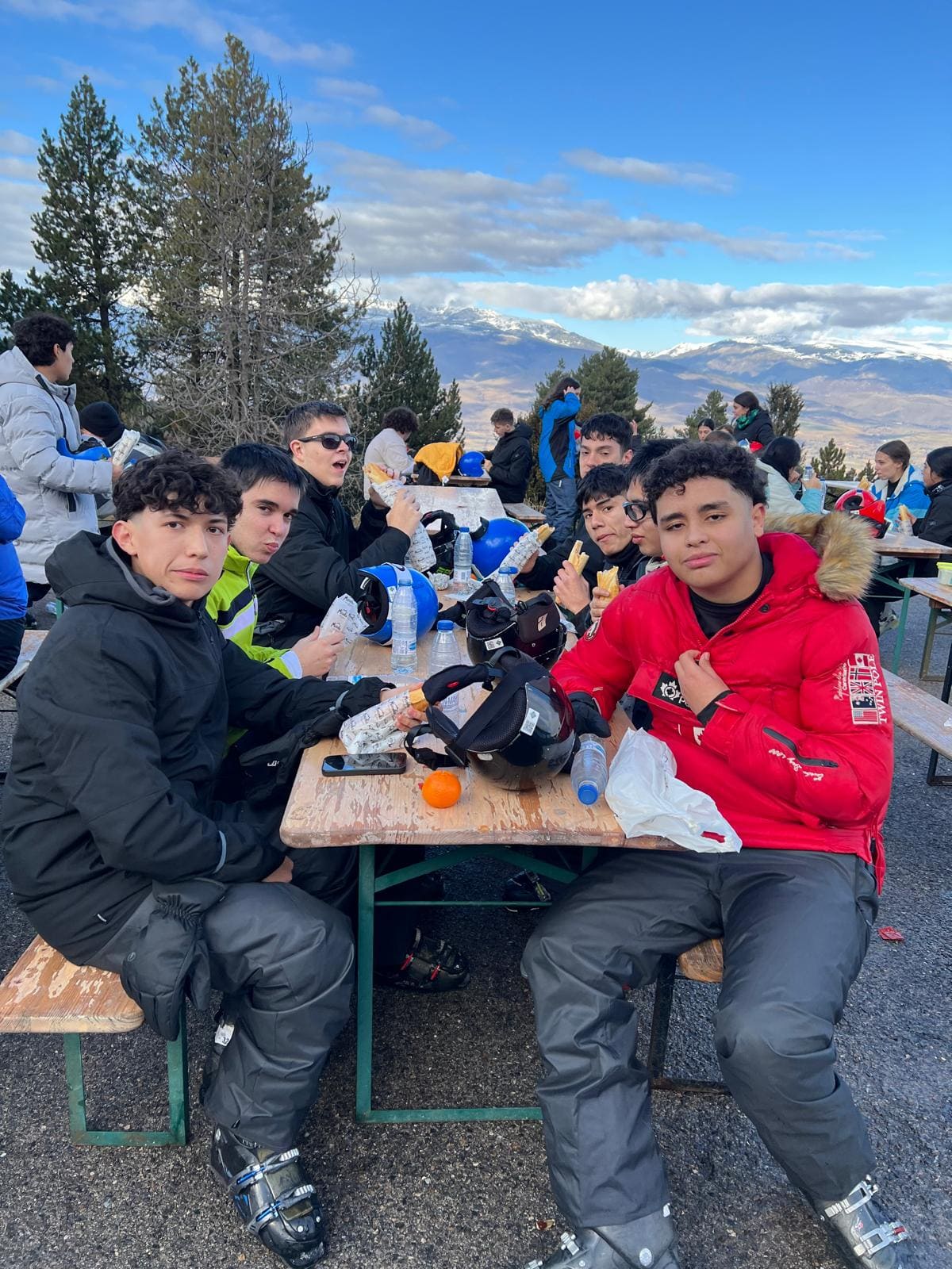 PHOTO-2025-12-17-19-33-30 (2)