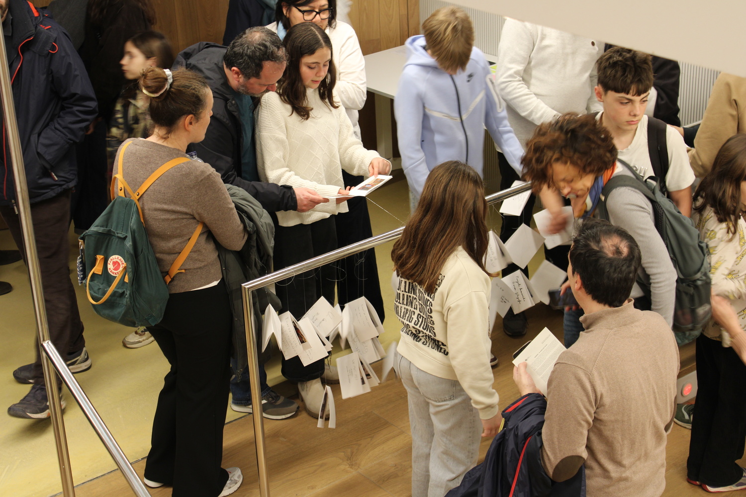 25_25_I Angeleta_presentacio_expo_CBTransformadors_47