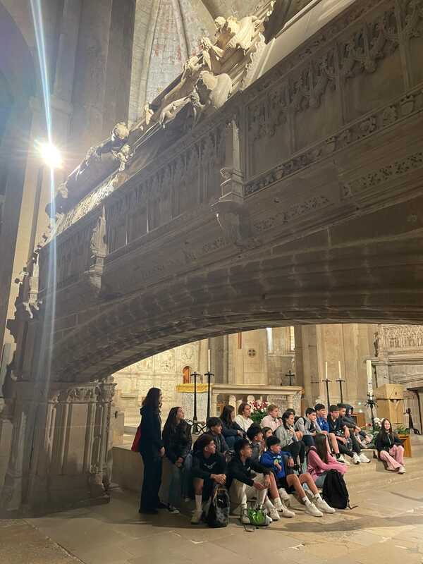 WhatsApp Image 2025-05-07 at 20.26.39 (3)