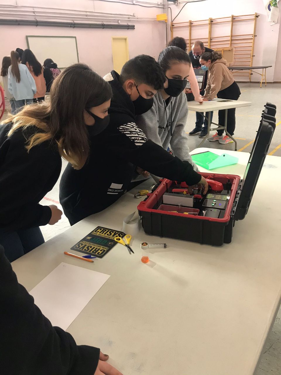 a928dacf-5193-400a-846b-d7d31a2bb24e