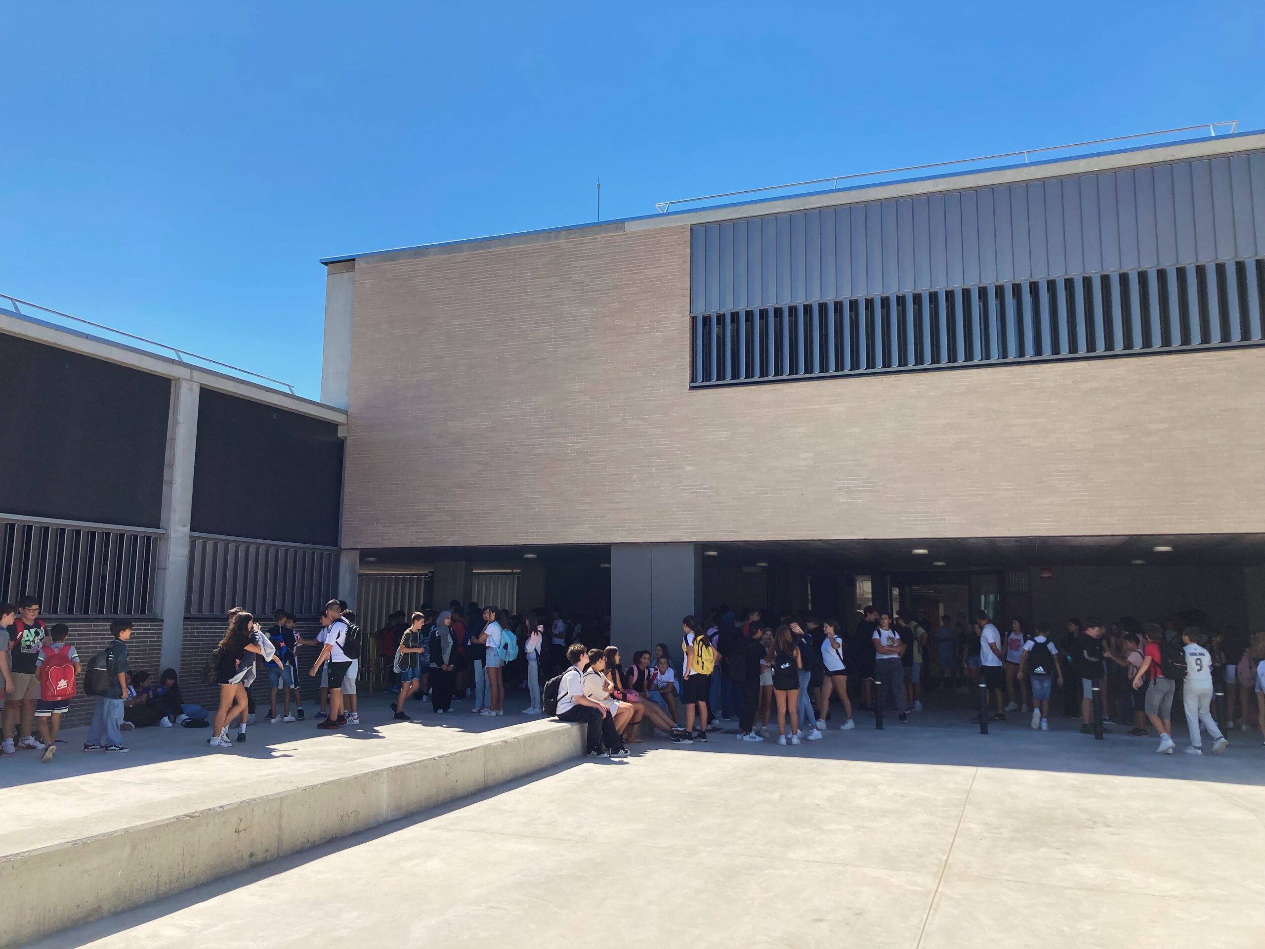 660EDC0B-32B1-4F49-841C-18B023D9D77A (1)