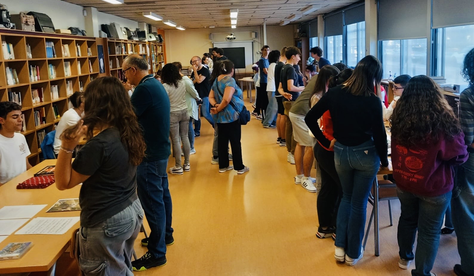 b4004228-2c5a-4b7d-bf35-4a3c151db385