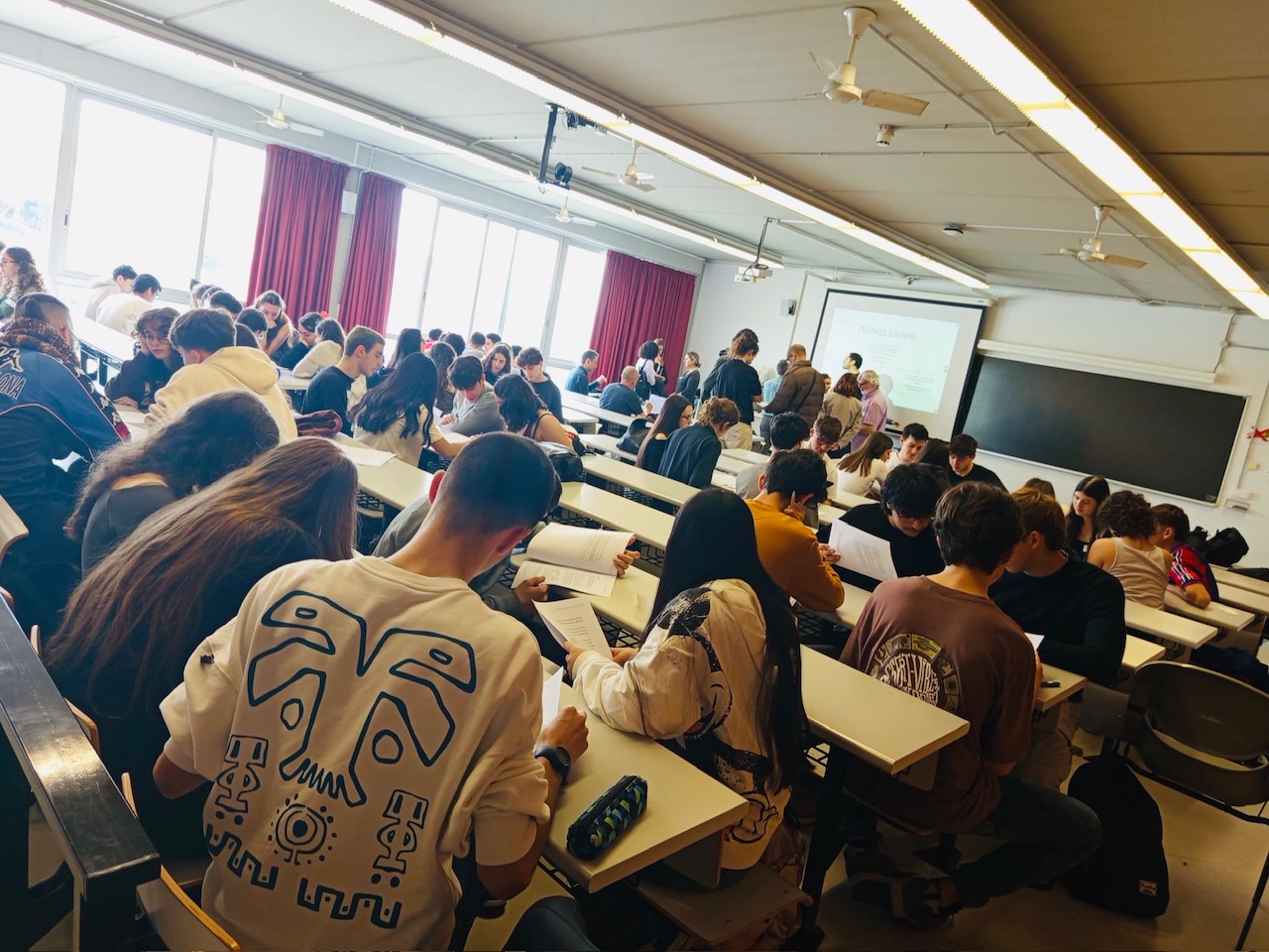 e7624074-b25c-421a-80e0-f44b9a1a8887