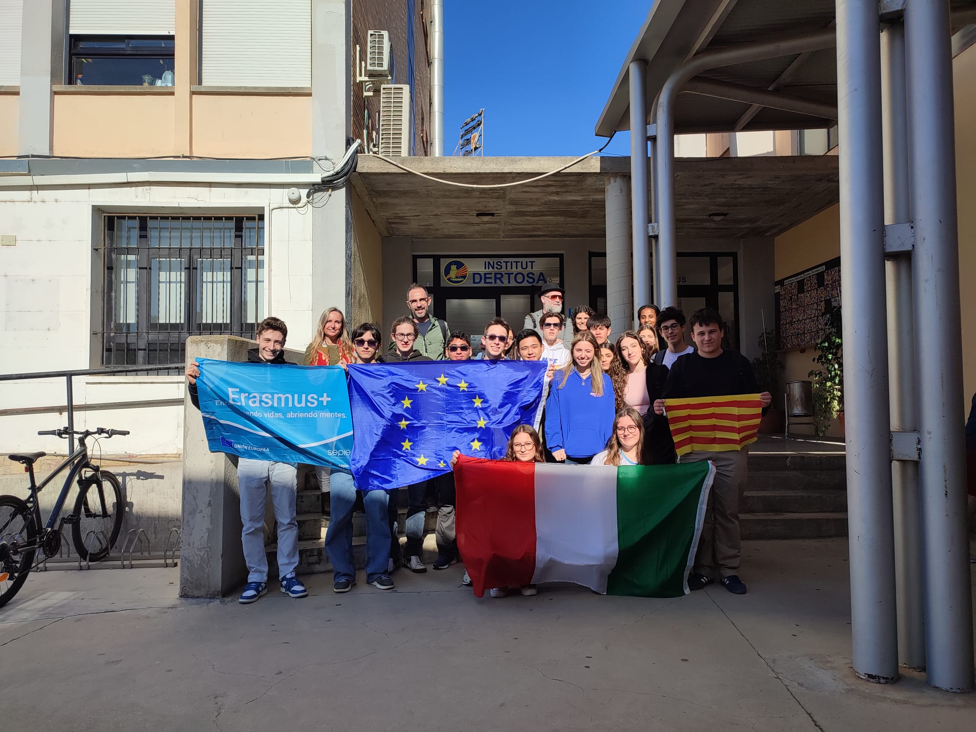 WhatsApp Image 2025-04-26 at 14.03.42