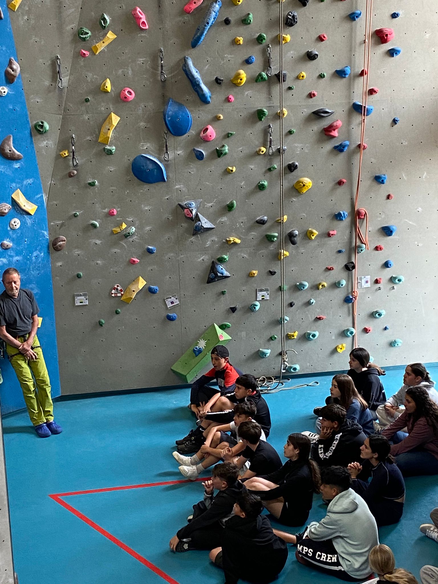 WhatsApp Image 2025-05-08 at 15.47.49