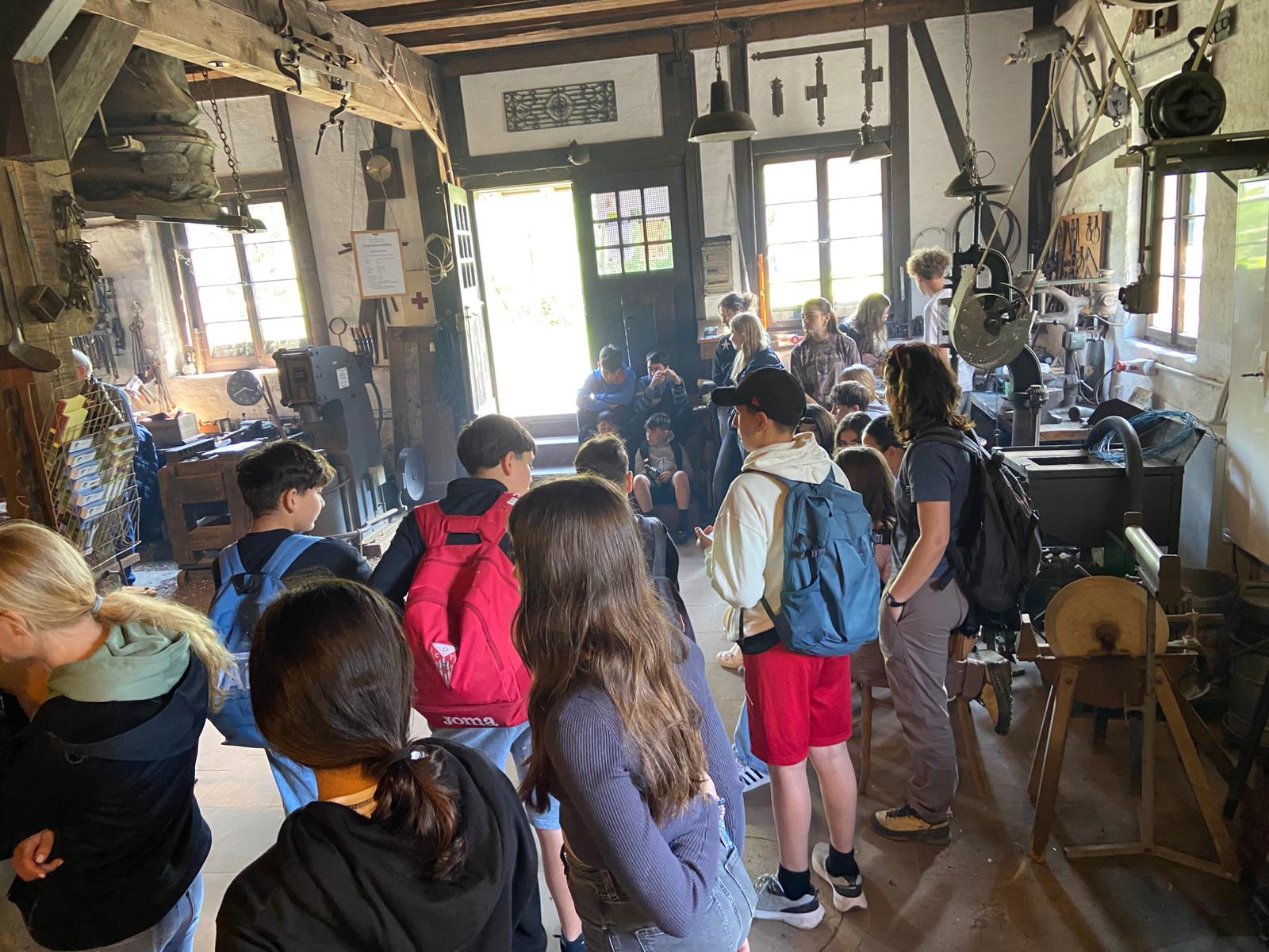 WhatsApp Image 2025-05-09 at 15.45.05