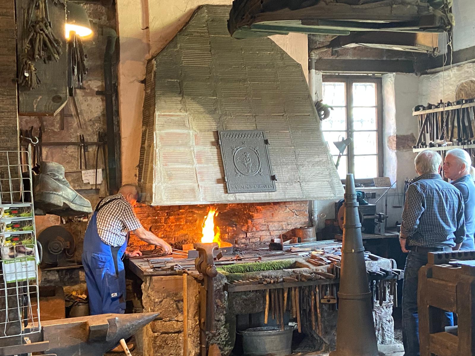 WhatsApp Image 2025-05-09 at 15.45.06