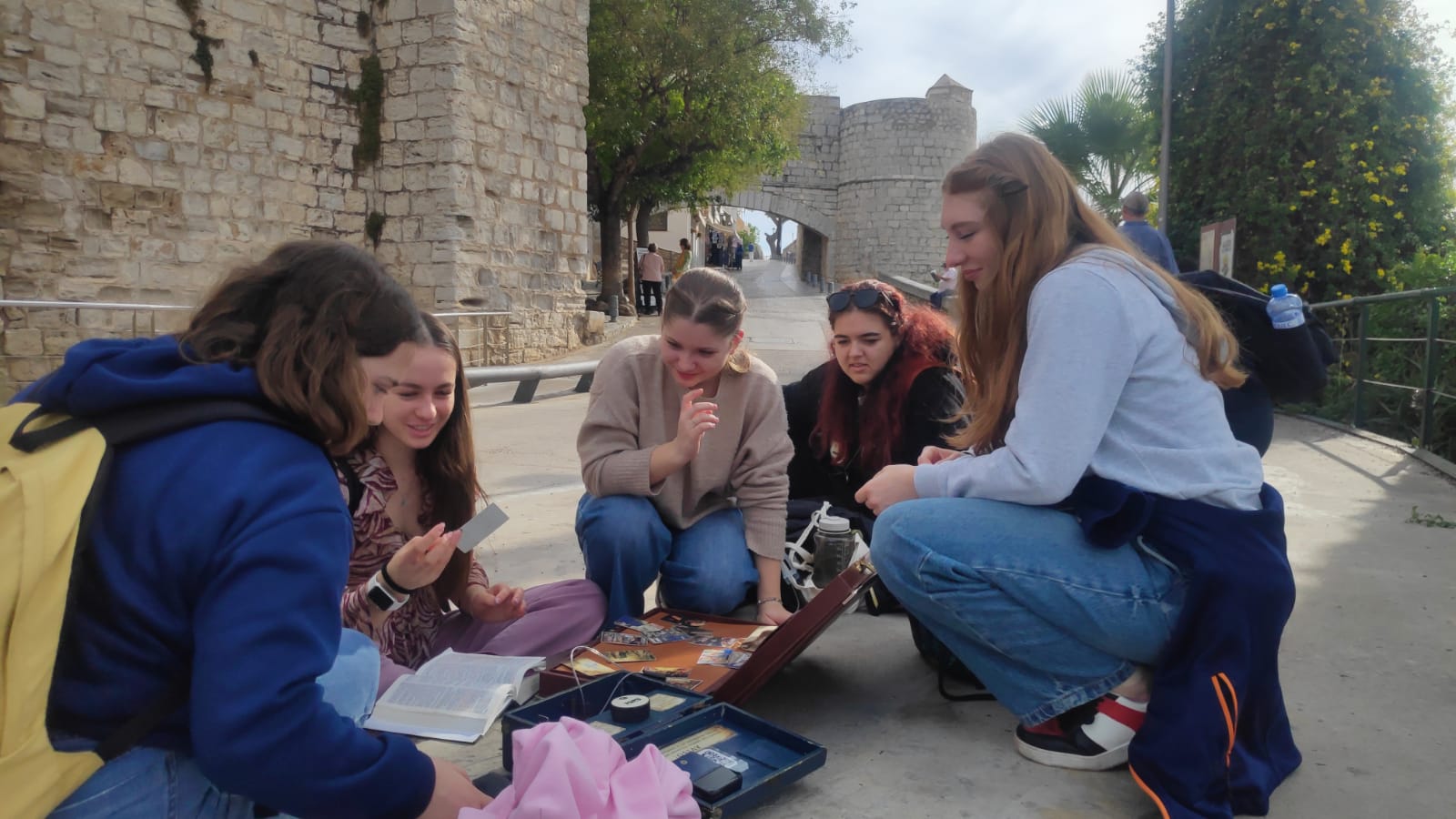 WhatsApp Image 2025-11-11 at 19.40.50 (1)