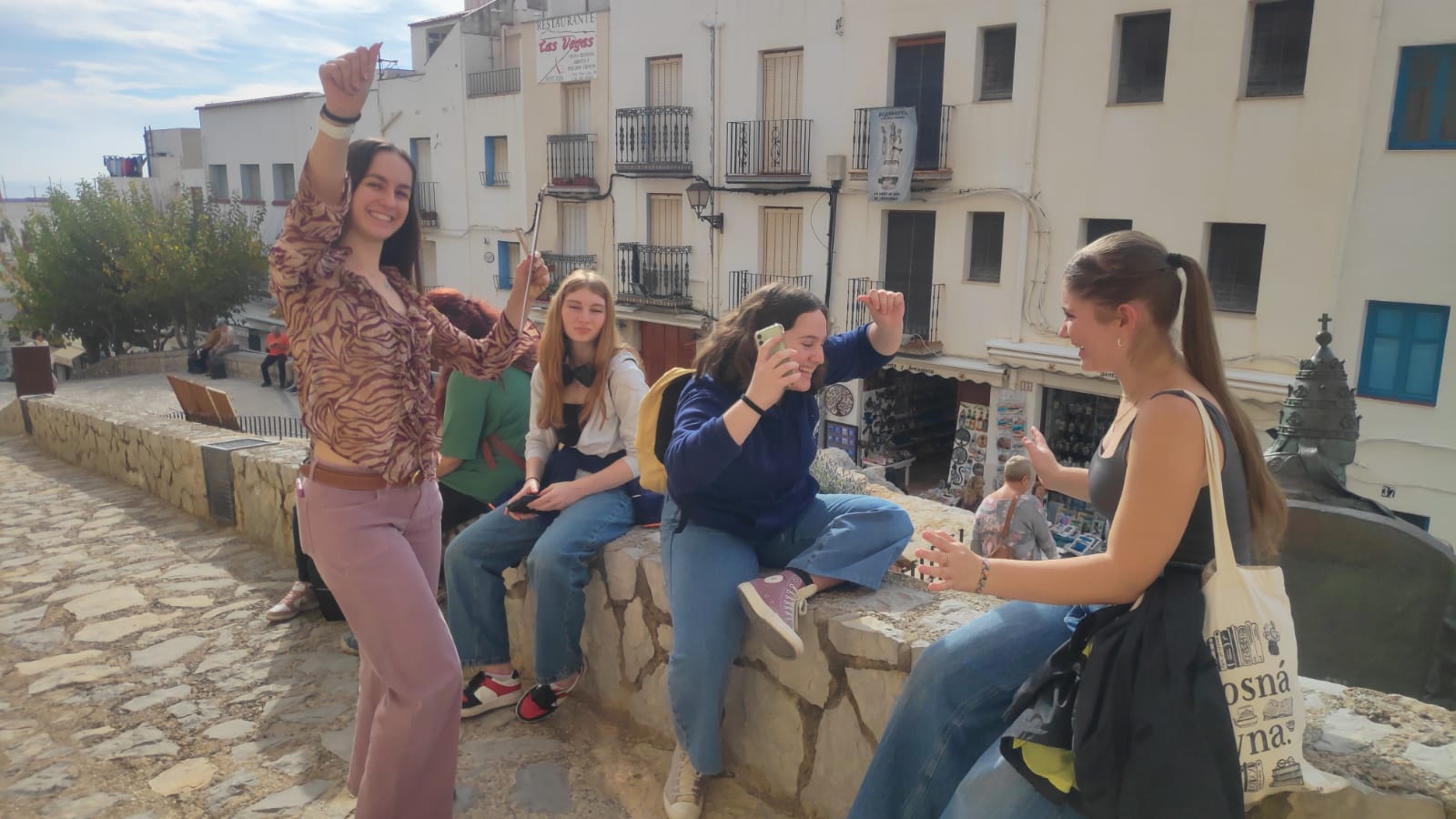 WhatsApp Image 2025-11-11 at 19.40.51 (4)