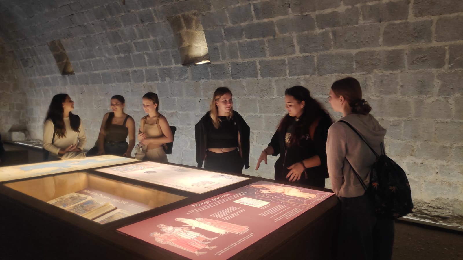 WhatsApp Image 2025-11-11 at 19.40.53 (2)