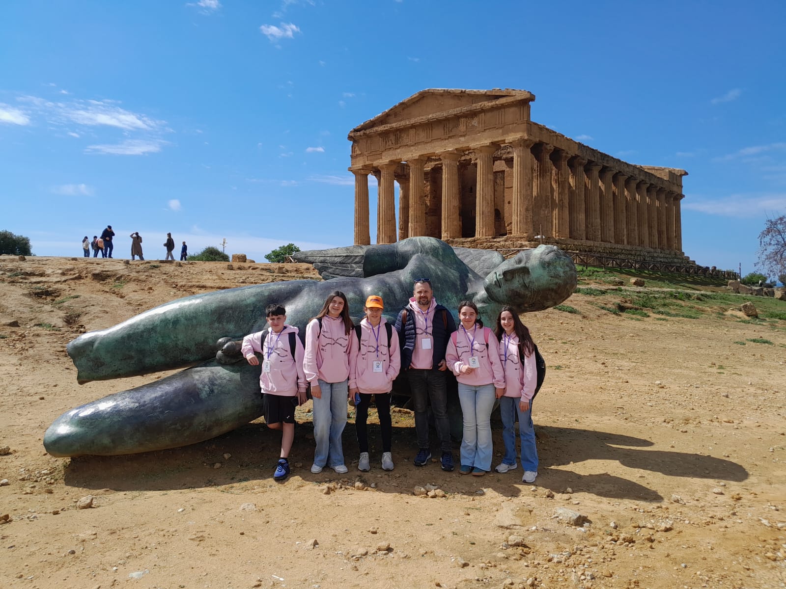 WhatsApp Image 2026-03-23 at 20.05.43 (5)